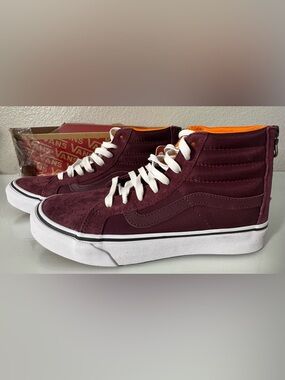 Women’s Vans Sk8-Hi Slim Zip in Port Royale Size 8